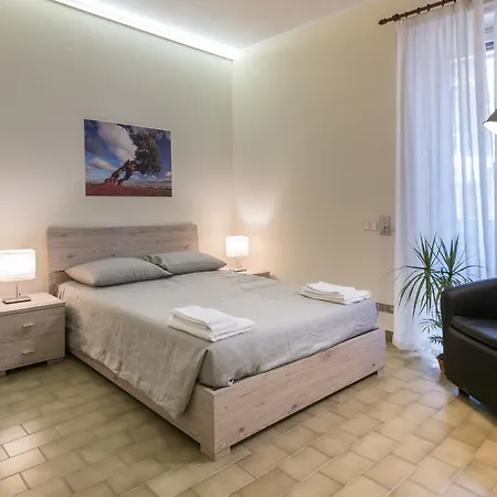 Nocleg ze śniadaniem Della 2*